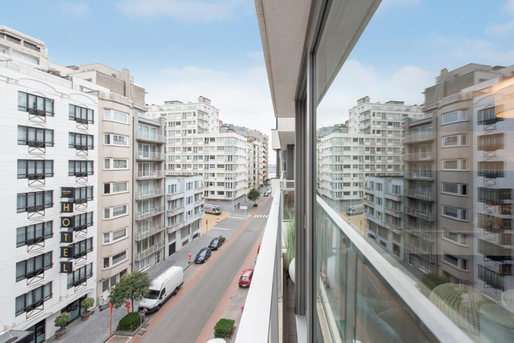 Westminster - Free Parking Lägenhet Oostende Exteriör bild